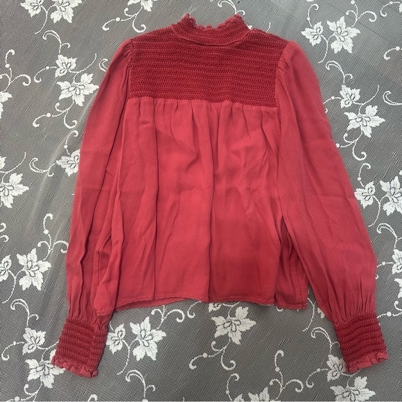 Aritzia Wilfred Nessie Blouse in Rosy Red Sz Small - Picture 4 of 8